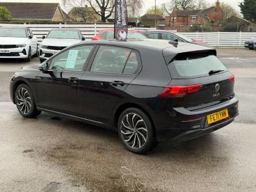 SPOTICAR Volkswagen Golf 1.5 Tsi Life Euro 6 (s/s) 5dr Used Car - Saloon Petrol Black - Billinghay - 1200562757_2