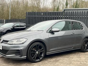 SPOTICAR Volkswagen Golf 2.0 Tdi Bluemotion Tech Gtd Euro 6 (s/s) 3dr Used Car - Saloon Diesel Grey - Swindon - 1200570846_4