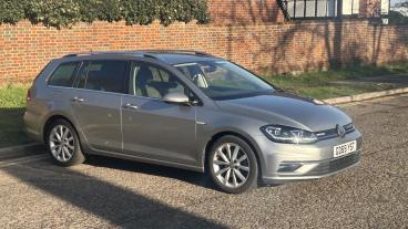 SPOTICAR Volkswagen Golf 1.5 Tsi Evo Gt Edition Euro 6 (s/s) 5dr Used Car - Estate Petrol Silver - Hemel Hempstead - 1200574716_1