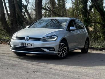 SPOTICAR Volkswagen Golf 1.5 Tsi Evo Match Edition Dsg Euro 6 (s/s) 5dr Used Car - Saloon Petrol Silver - Abergavenny - 1200583135_3