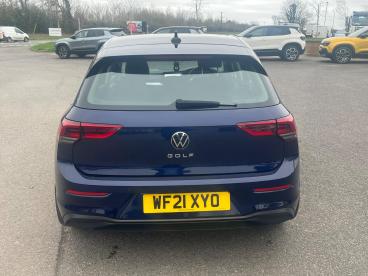SPOTICAR Volkswagen Golf 1.5 Tsi Life Euro 6 (s/s) 5dr Used Car - Saloon Petrol Blue - Kidlington - 1200584906_5