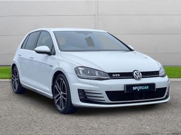 SPOTICAR Volkswagen Golf 2.0 Tdi Bluemotion Tech Gtd Dsg Euro 6 (s/s) 5dr Used Car - Saloon Diesel White - Selby - 1200589101_1