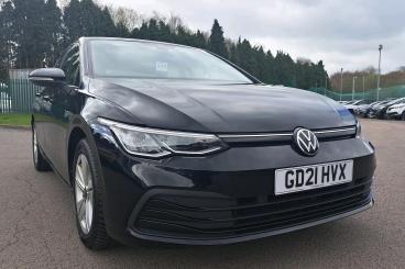 SPOTICAR Volkswagen Golf 1.5 Tsi Life Euro 6 (s/s) 5dr Used Car - Saloon Petrol Black - Telford - 1200590938_5