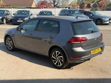 SPOTICAR Volkswagen Golf 1.0 Tsi Match Edition Euro 6 (s/s) 5dr Used Car - Saloon Petrol Grey - Billinghay - 1200594752_2
