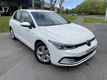 SPOTICAR Volkswagen Golf 1.5 Tsi Life Euro 6 (s/s) 5dr Used Car - Saloon Petrol White - Swansea - 1200602197_1