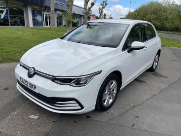 SPOTICAR Volkswagen Golf 1.5 Tsi Life Euro 6 (s/s) 5dr Used Car - Saloon Petrol White - Swansea - 1200602197_3
