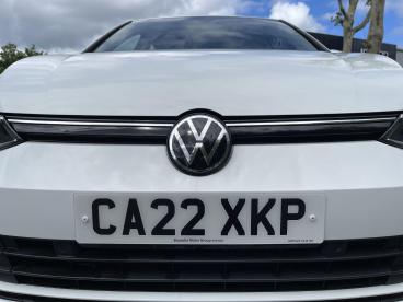 SPOTICAR Volkswagen Golf 1.5 Tsi Life Euro 6 (s/s) 5dr Used Car - Saloon Petrol White - Swansea - 1200602197_4