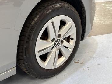 SPOTICAR Volkswagen Golf 1.0 Etsi Mhev Life Dsg Euro 6 (s/s) 5dr Used Car - Saloon Hybrid Grey - Swansea - 1200605826_4