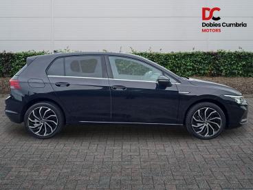 SPOTICAR Volkswagen Golf 1.5 Tsi Style Edition Euro 6 (s/s) 5dr Used Car - Saloon Petrol Black - Workington - 1200607063_2