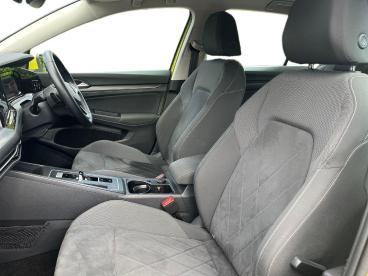 SPOTICAR Volkswagen Golf 1.5 Etsi Mhev Style Dsg Euro 6 (s/s) 5dr Used Car - Saloon Hybrid Yellow - Colchester - 1200615263_2