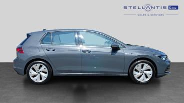 SPOTICAR Volkswagen Golf 1.5 Etsi Mhev Style Dsg Euro 6 (s/s) 5dr Used Car - Saloon Hybrid Grey - Croydon - 1200622916_2