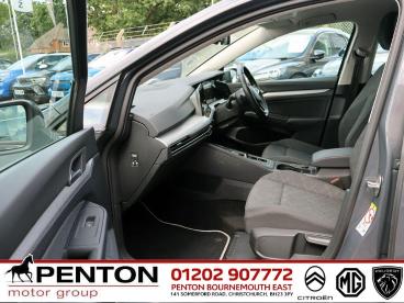 SPOTICAR Volkswagen Golf 1.0 Etsi Mhev Life Dsg Euro 6 (s/s) 5dr Used Car - Estate Hybrid Grey - Christchurch - 1200636990_2