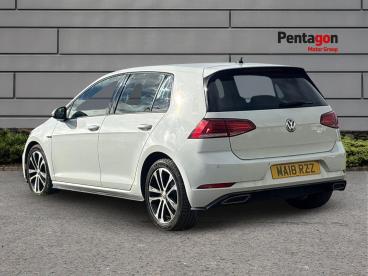 SPOTICAR Volkswagen Golf 1.5 Tsi Evo R-line Euro 6 (s/s) 5dr Used Car - Saloon Petrol White - Derby - 1200644154_2