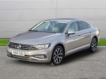 SPOTICAR Volkswagen Passat 2.0 Tdi Evo Sel Dsg Euro 6 (s/s) 4dr Used Car - Saloon Diesel Gold - Worksop - 1200557437_3