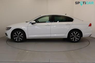 SPOTICAR Volkswagen Passat 2.0 Tdi Sel Dsg Euro 6 (s/s) 4dr Used Car - Saloon Diesel White - Wellingborough - 1200564633_5