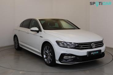 SPOTICAR Volkswagen Passat 2.0 Tdi Evo R-line Euro 6 (s/s) 4dr Used Car - Saloon Diesel White - Wellingborough - 1200596580_1