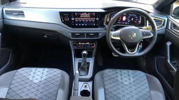 SPOTICAR Volkswagen Polo 1.0 Tsi R-line Dsg Euro 6 (s/s) 5dr Used Car - City Car Petrol Black - Godalming - 1200541965_4