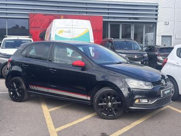 SPOTICAR Volkswagen Polo 1.0 Bluemotion Tech Beats Euro 6 (s/s) 5dr Used Car - City Car Petrol Black - Romford - 1200545100_1