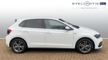 SPOTICAR Volkswagen Polo 1.0 Tsi R-line Euro 6 (s/s) 5dr Used Car - City Car Petrol White - Godalming - 1200556141_2