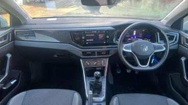 SPOTICAR Volkswagen Polo 1.0 Evo Life Euro 6 (s/s) 5dr Used Car - City Car Petrol Grey - Stockport - 1200561899_4