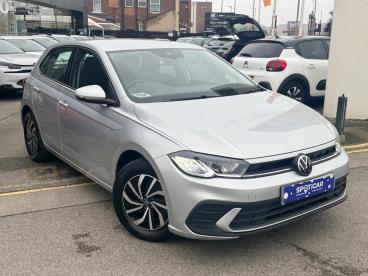 SPOTICAR Volkswagen Polo 1.0 Tsi Life Euro 6 (s/s) 5dr Used Car - City Car Petrol Silver - Wakefield - 1200573318_1