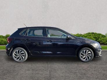 SPOTICAR Volkswagen Polo 1.0 Tsi Life Dsg Euro 6 (s/s) 5dr Used Car - City Car Petrol Black - Ashford - 1200577539_5