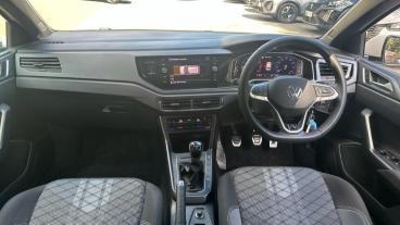 SPOTICAR Volkswagen Polo 1.0 Tsi R-line Euro 6 (s/s) 5dr Used Car - City Car Petrol Grey - Godalming - 1200590071_4