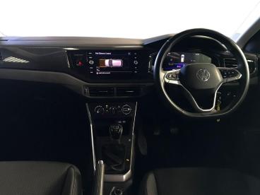 SPOTICAR Volkswagen Polo 1.0 Tsi Life Euro 6 (s/s) 5dr Used Car - City Car Petrol Grey - Bangor - 1200599354_4