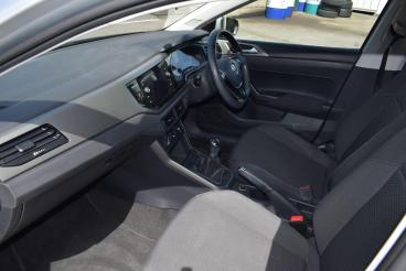 SPOTICAR Volkswagen Polo 1.0 Evo Se Euro 6 (s/s) 5dr Used Car - City Car Petrol Silver - Salisbury - 500605104_2
