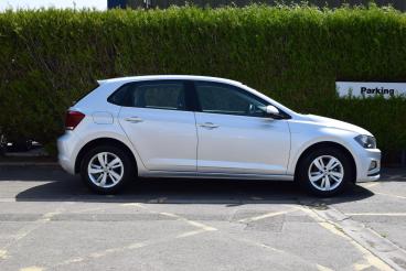 SPOTICAR Volkswagen Polo 1.0 Evo Se Euro 6 (s/s) 5dr Used Car - City Car Petrol Silver - Salisbury - 500605104_3