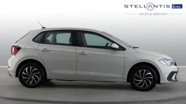 SPOTICAR Volkswagen Polo 1.0 Tsi Life Euro 6 (s/s) 5dr Used Car - City Car Petrol Grey - Birmingham - 1200605896_4