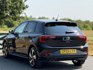 SPOTICAR Volkswagen Polo 2.0 Tsi Gti Dsg Euro 6 (s/s) 5dr Used Car - City Car Petrol Black - Balsall Common - 1200617948_3