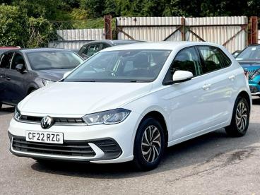 SPOTICAR Volkswagen Polo 1.0 Tsi Life Euro 6 (s/s) 5dr Used Car - City Car Petrol White - Pontypridd - 1200627340_3