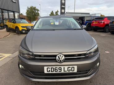 SPOTICAR Volkswagen Polo 1.0 Tsi Sel Dsg Euro 6 (s/s) 5dr Used Car - City Car Petrol Grey - Cheltenham - 1200627560_2