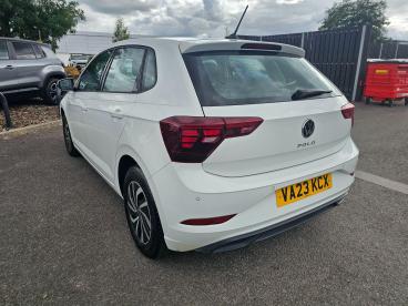 SPOTICAR Volkswagen Polo 1.0 Tsi Life Euro 6 (s/s) 5dr Used Car - City Car Petrol White - Cheltenham - 1200627561_4