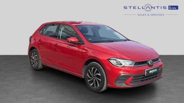 SPOTICAR Volkswagen Polo 1.0 Tsi Life Euro 6 (s/s) 5dr Used Car - City Car Petrol Red - Salford - 1200638558_1