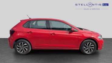 SPOTICAR Volkswagen Polo 1.0 Tsi Life Euro 6 (s/s) 5dr Used Car - City Car Petrol Red - Salford - 1200638558_2