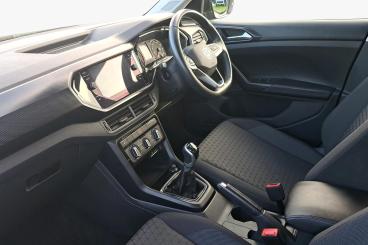 SPOTICAR Volkswagen T-cross 1.0 Tsi Se Euro 6 (s/s) 5dr Used Car - Suv Petrol Black - Telford - 1200578601_2