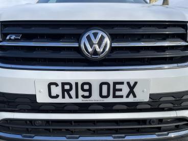 SPOTICAR Volkswagen T-cross 1.0 Tsi R-line Euro 6 (s/s) 5dr Used Car - Suv Petrol White - Swansea - 1200585049_4