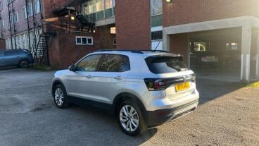 SPOTICAR Volkswagen T-cross 1.0 Tsi Active Dsg Euro 6 (s/s) 5dr Used Car - Suv Petrol Silver - Stockport - 1200586424_5