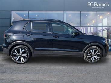 SPOTICAR Volkswagen T-cross 1.0 Tsi Black Edition Euro 6 (s/s) 5dr Used Car - Suv Petrol Black - Guildford - 1200605137_2