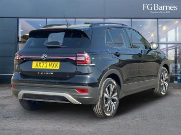 SPOTICAR Volkswagen T-cross 1.0 Tsi Black Edition Euro 6 (s/s) 5dr Used Car - Suv Petrol Black - Guildford - 1200605137_3