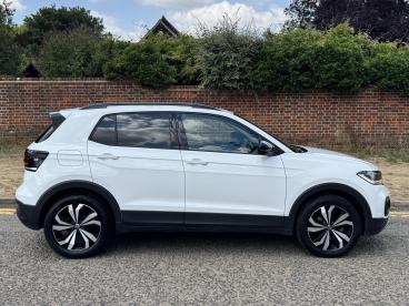 SPOTICAR Volkswagen T-cross 1.0 Tsi Black Edition Euro 6 (s/s) 5dr Used Car - Suv Petrol White - Hemel Hempstead - 1200622708_3