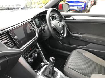 SPOTICAR Volkswagen T-roc 1.0 Tsi Active Cabriolet Euro 6 (s/s) 2dr Used Car - Suv Petrol Red - Bangor - 1200537001_5