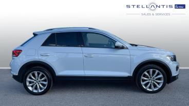 SPOTICAR Volkswagen T-roc 1.6 Tdi Sel Euro 6 (s/s) 5dr Used Car - Suv Diesel Silver - Birmingham - 1200541724_2