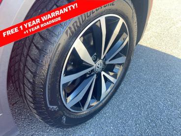 SPOTICAR Volkswagen T-roc 1.5 Tsi Evo Se 5dr Used Car - Suv Petrol Red - Bridgend - 1200545539_4