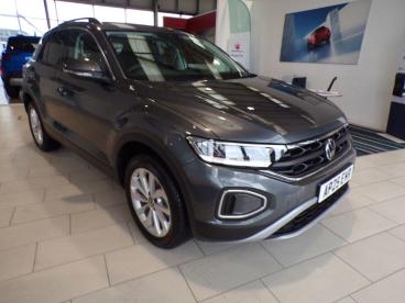 SPOTICAR Volkswagen T-roc 1.5 Tsi Match Dsg Euro 6 (s/s) 5dr Used Car - Suv Petrol Grey - Ashington - 1200553151_1