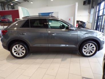 SPOTICAR Volkswagen T-roc 1.5 Tsi Match Dsg Euro 6 (s/s) 5dr Used Car - Suv Petrol Grey - Ashington - 1200553151_3