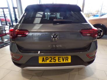 SPOTICAR Volkswagen T-roc 1.5 Tsi Match Dsg Euro 6 (s/s) 5dr Used Car - Suv Petrol Grey - Ashington - 1200553151_5