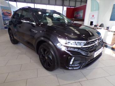 SPOTICAR Volkswagen T-roc 1.5 Tsi Black Edition Dsg Euro 6 (s/s) 5dr Used Car - Suv Petrol Black - Ashington - 1200554301_1